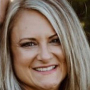 Meet your Posher, Ivory